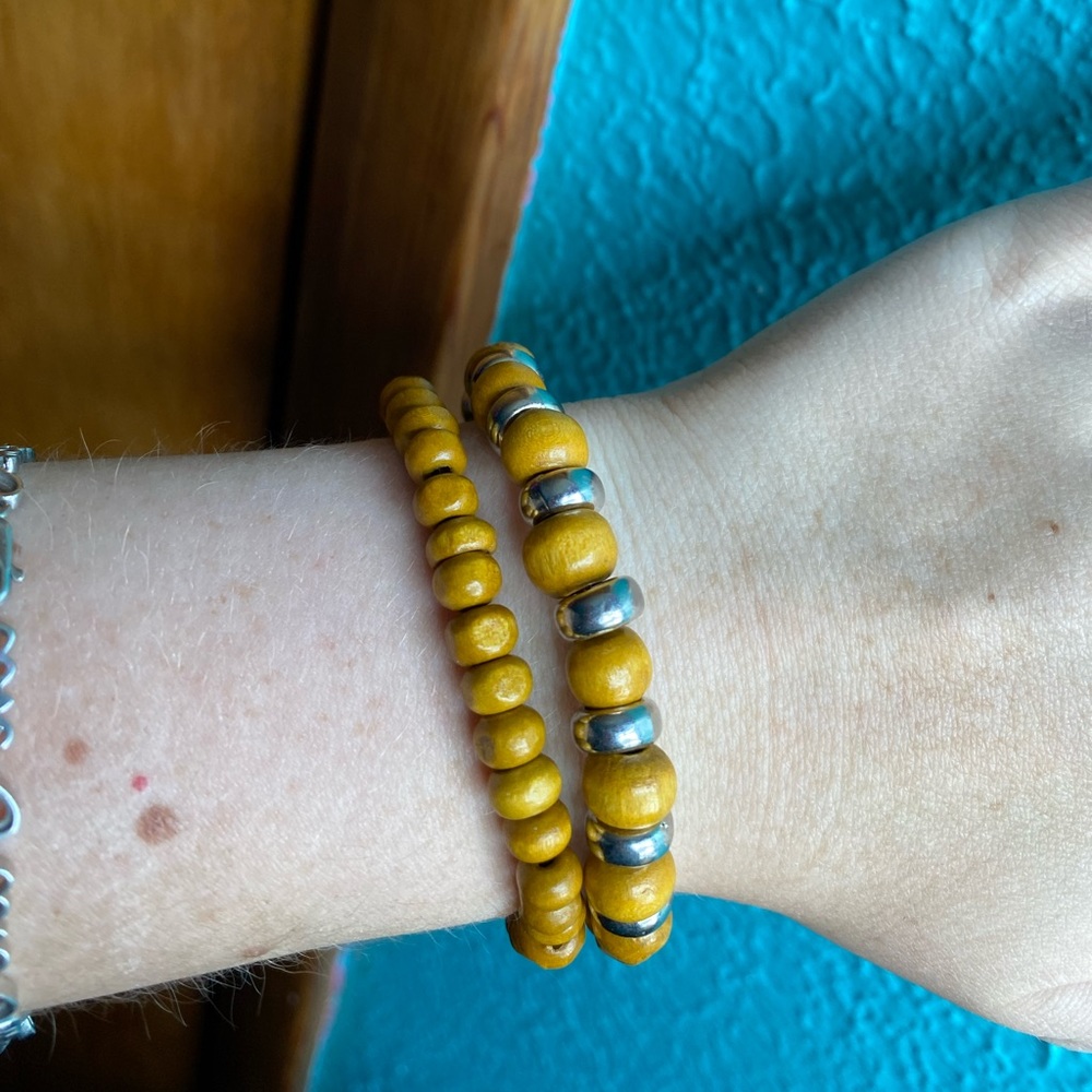 beaded bracelet